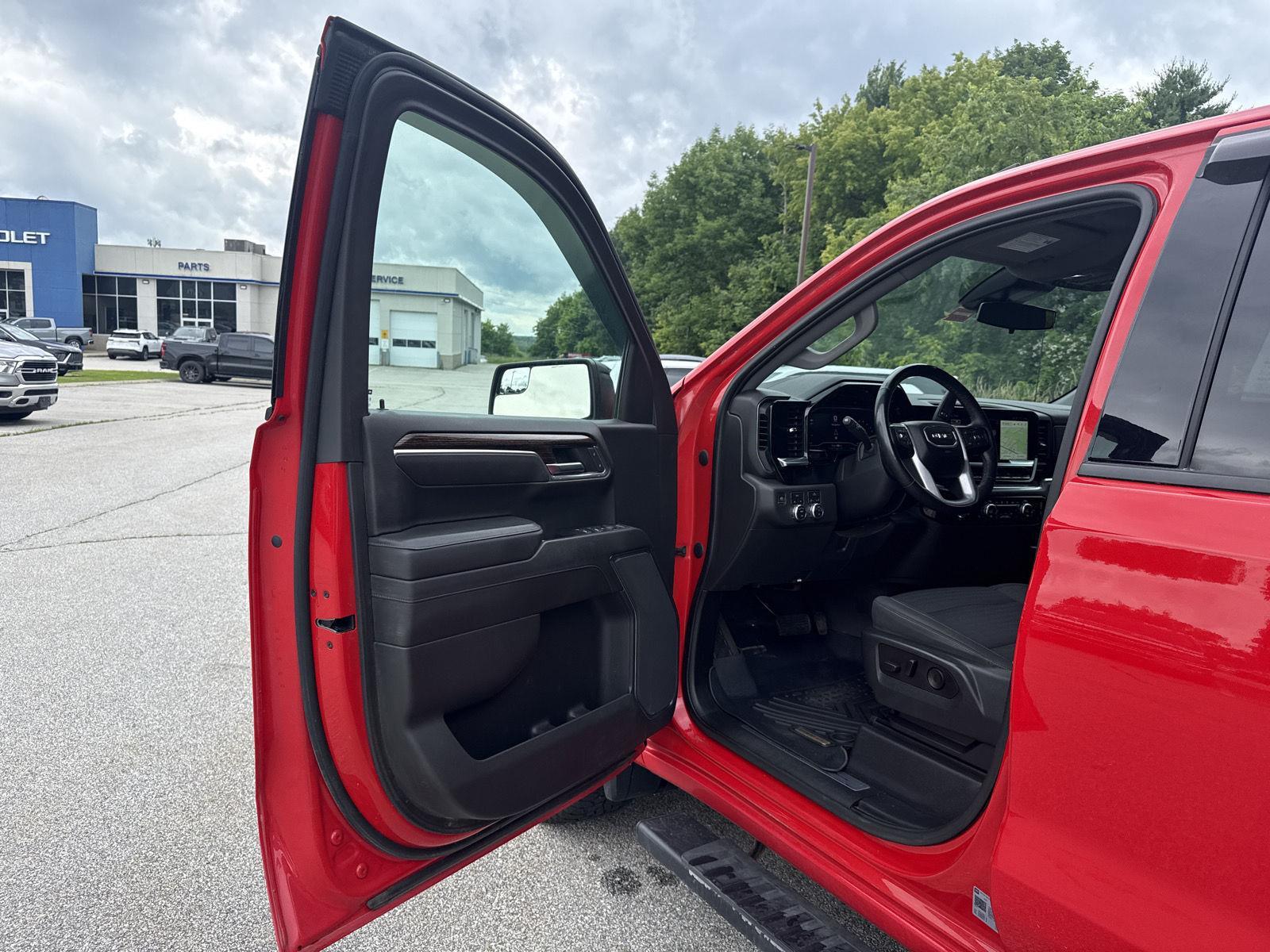 2023 GMC Sierra 1500 Elevation - Photo 9