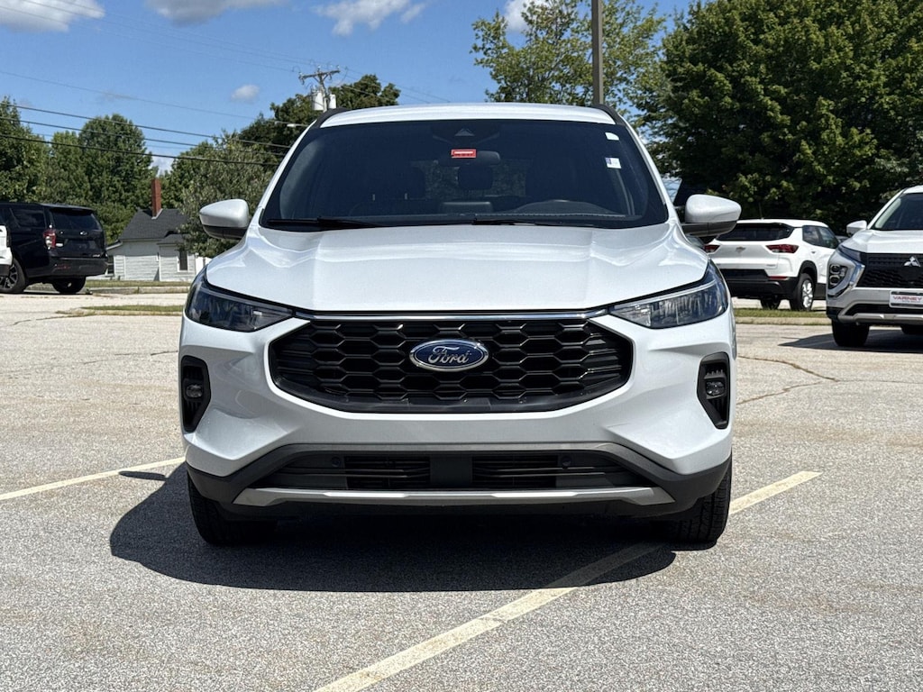 Used 2025 Ford Escape ST-Line Select SUV