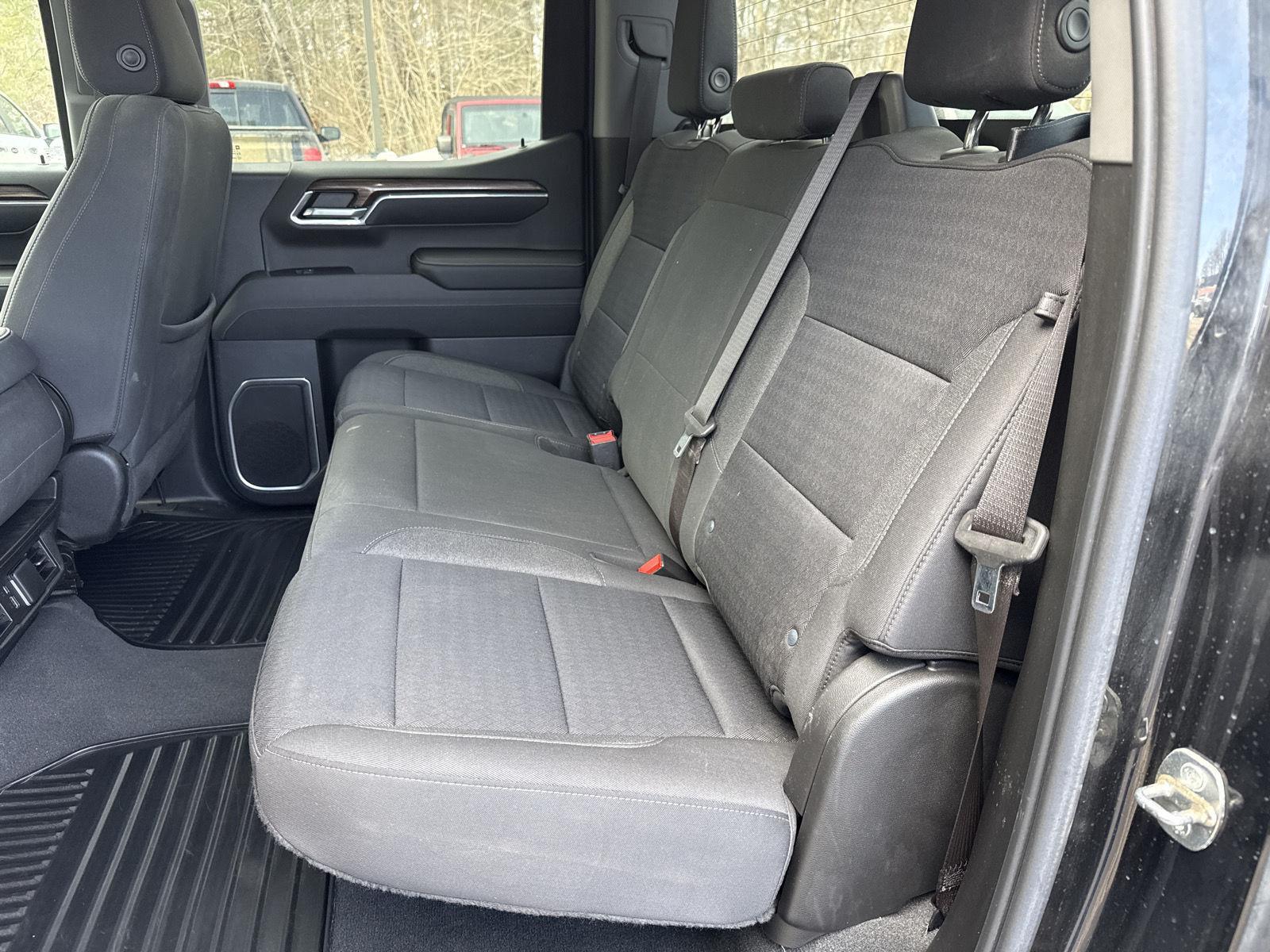 2022 Chevrolet Silverado 1500 RST - Photo 16