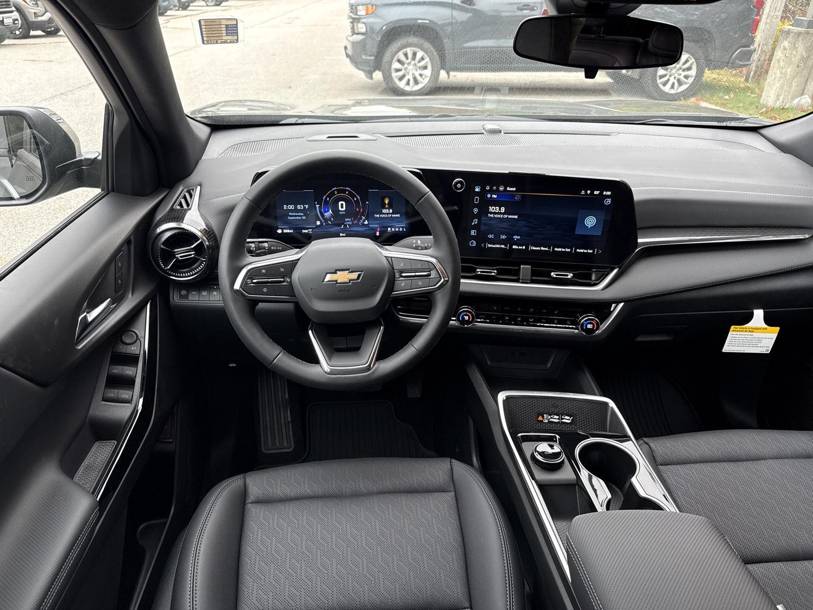 2027 Chevrolet Equinox LT - Photo 14