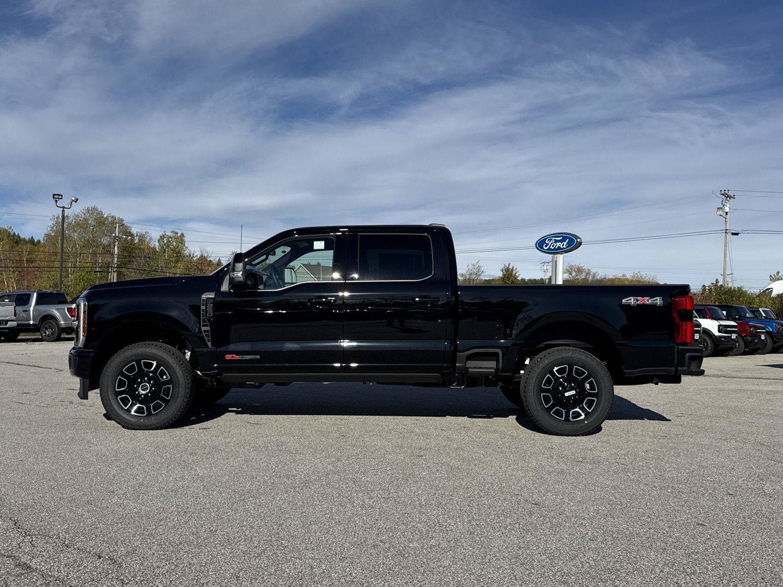 New 2027 Ford Super Duty F-250 SRW Platinum Truck Crew Cab