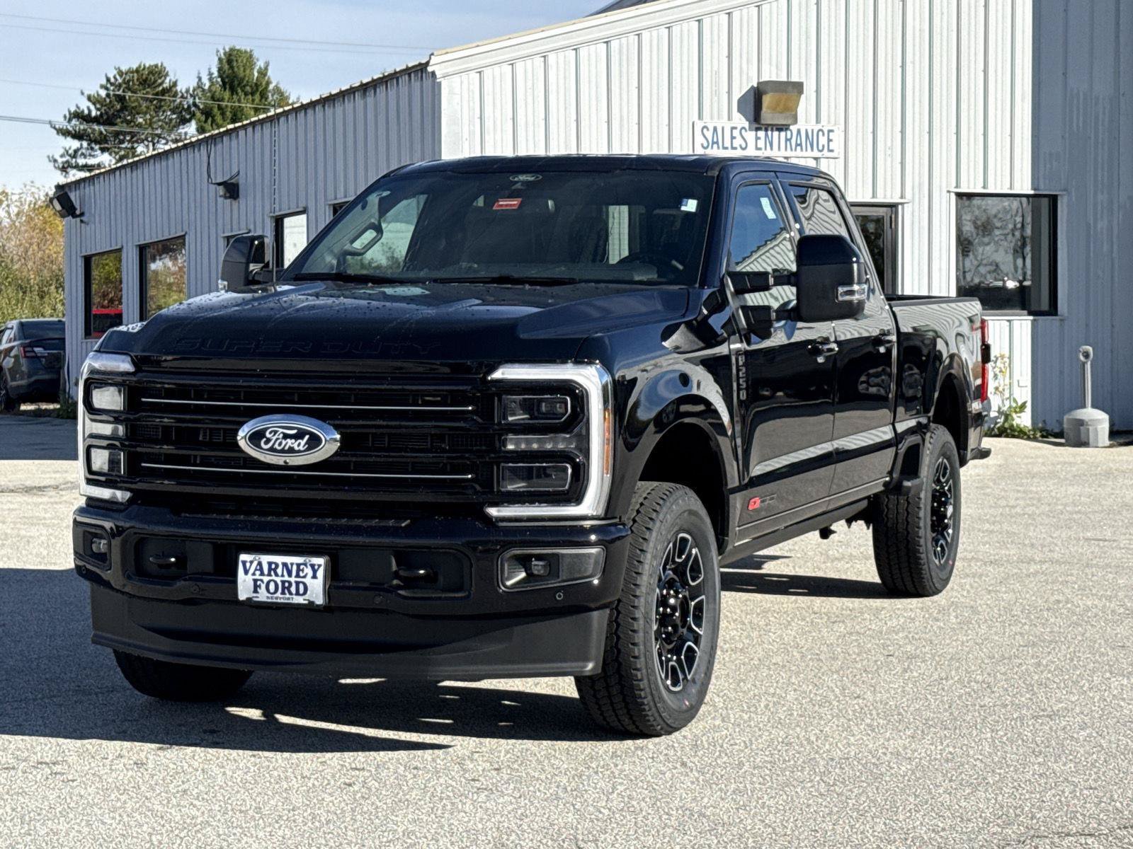 New 2027 Ford Super Duty F-250 SRW Platinum Truck Crew Cab