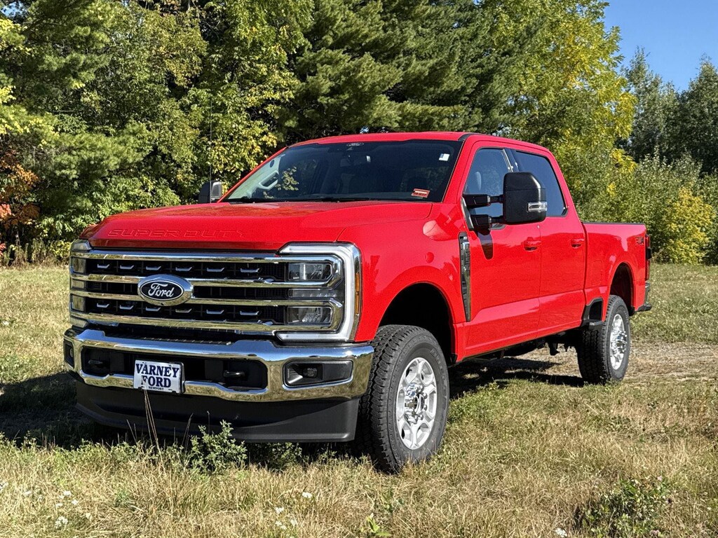 New 2027 Ford Super Duty F-250 SRW XLT Truck Crew Cab