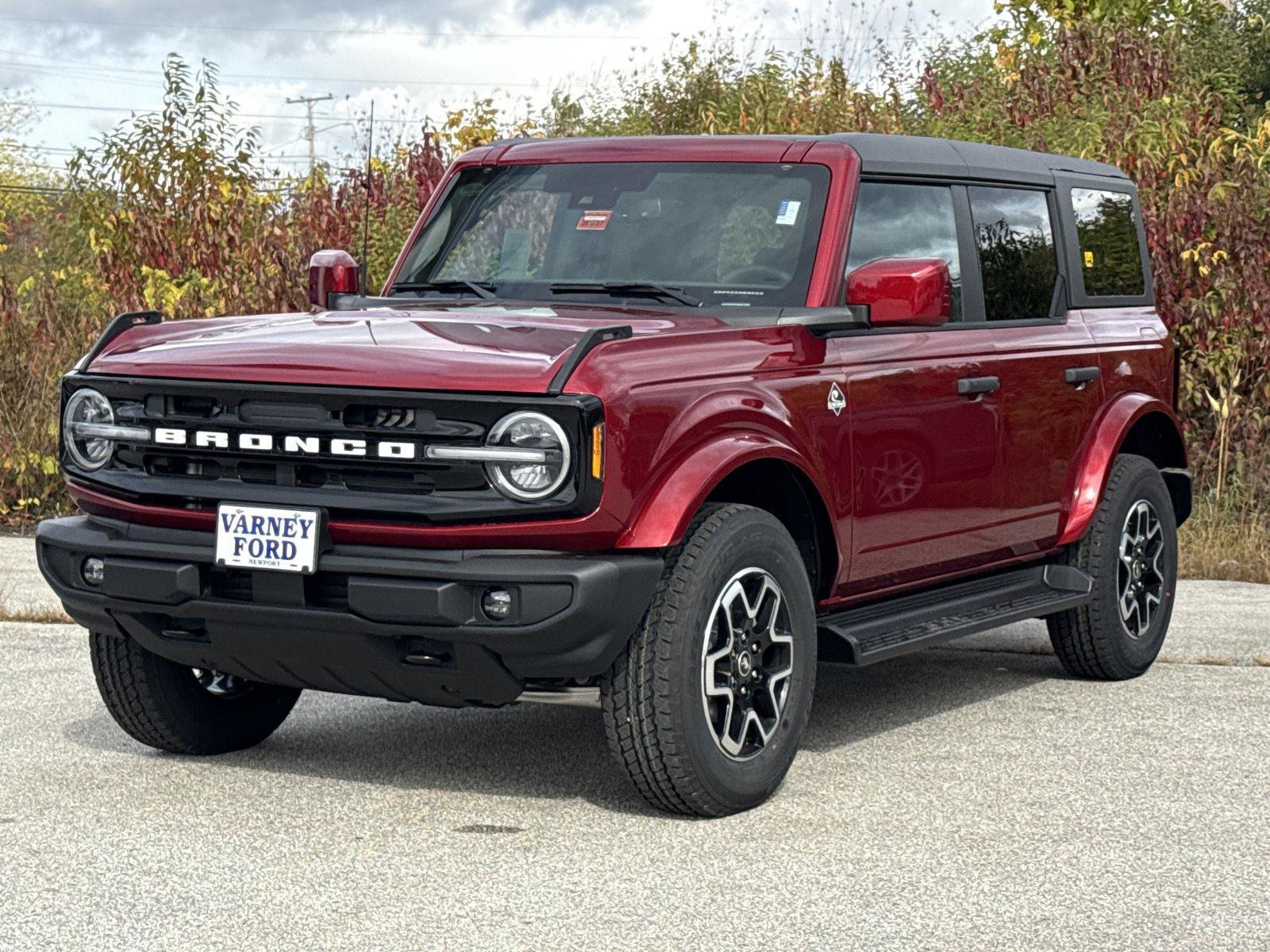 New 2026 Ford Bronco Outer Banks SUV