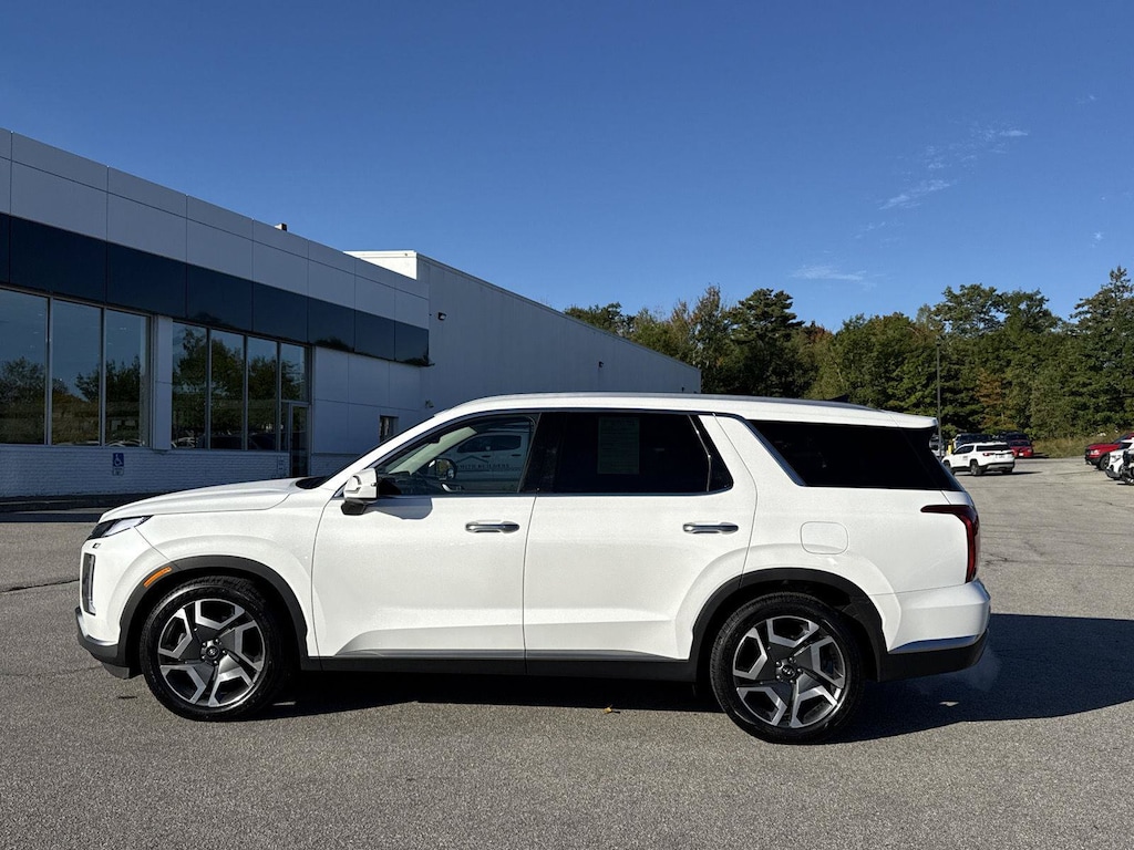 Used 2024 Hyundai Palisade Limited SUV
