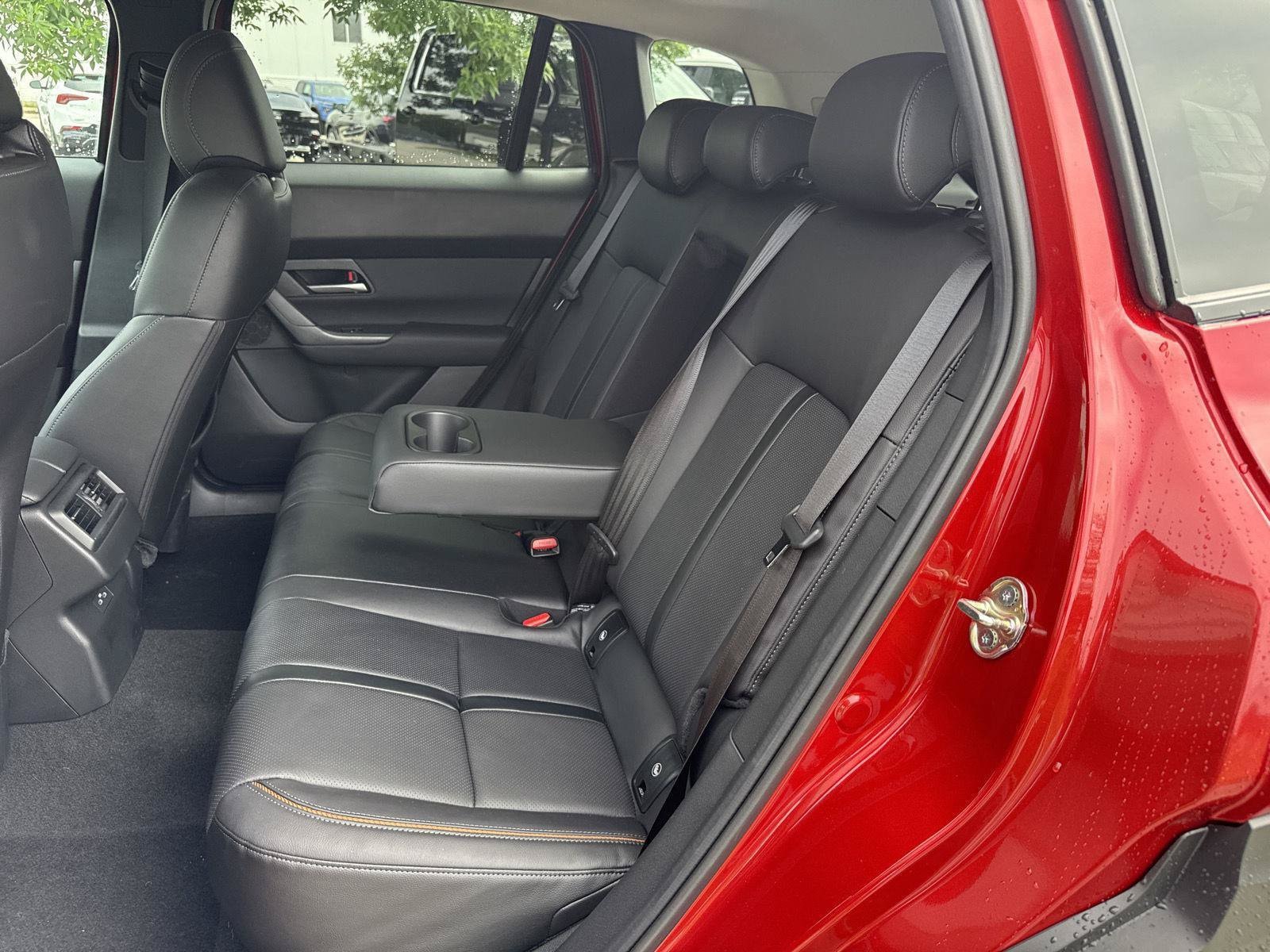 2026 Mazda CX-50 Premium - Photo 13