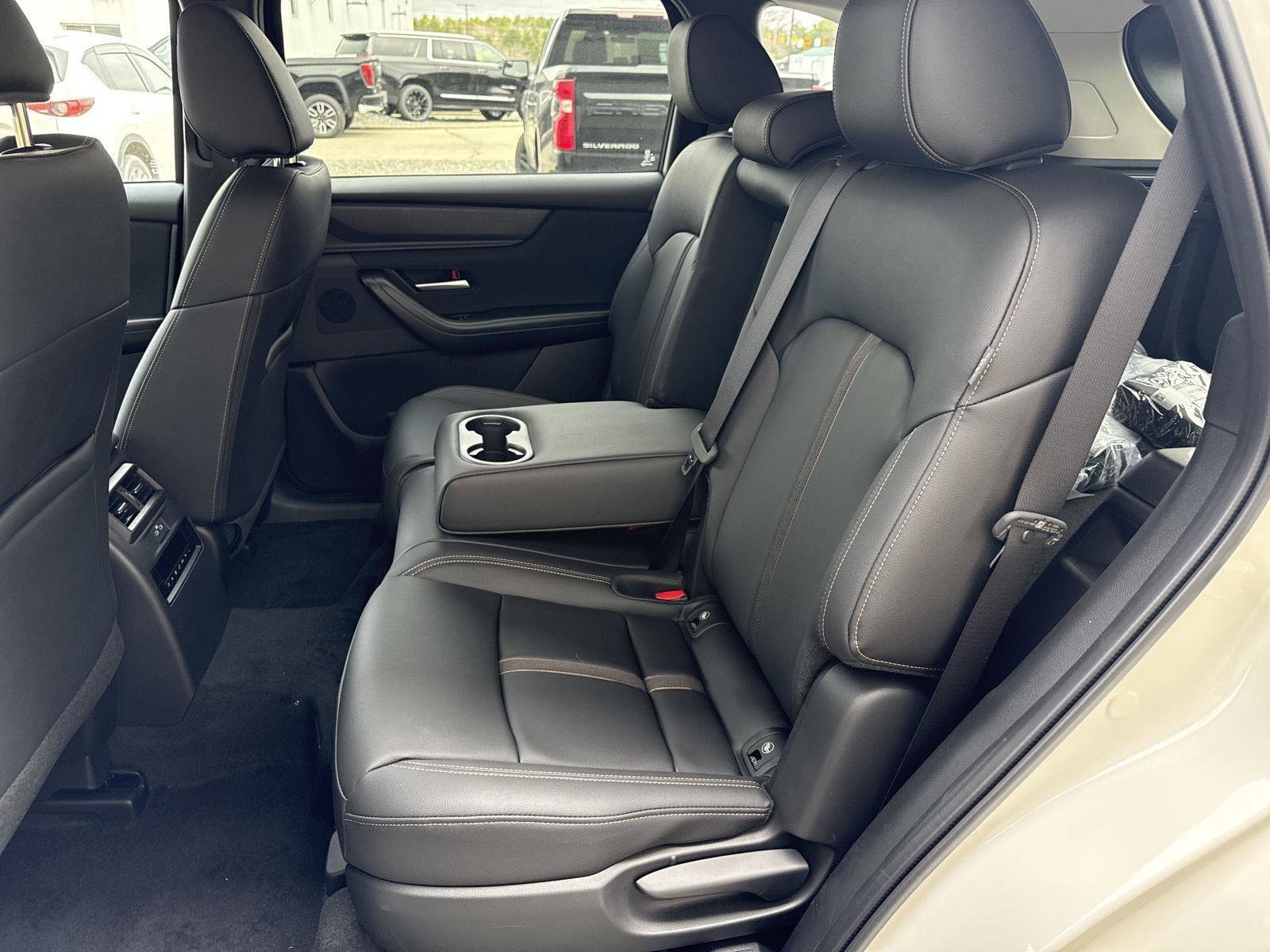 2026 Mazda CX-70 SC - Photo 11