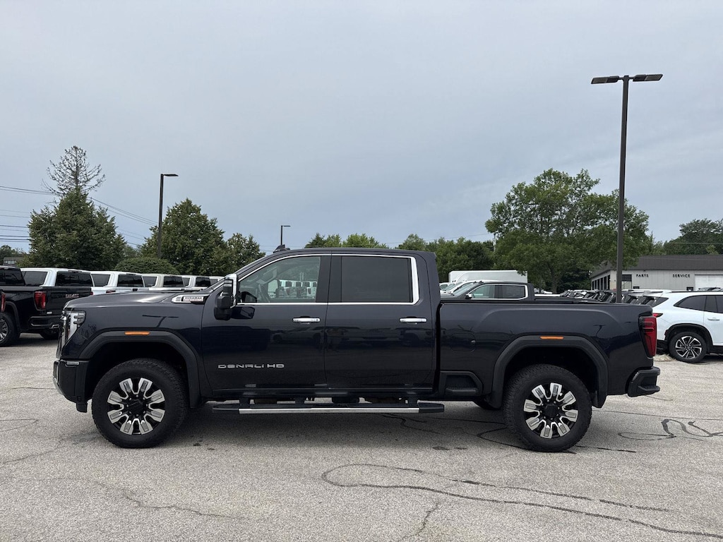 Used 2024 GMC Sierra 2500 HD Denali Truck Crew Cab