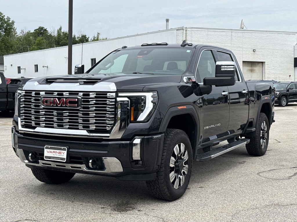 Used 2024 GMC Sierra 2500 HD Denali Truck Crew Cab