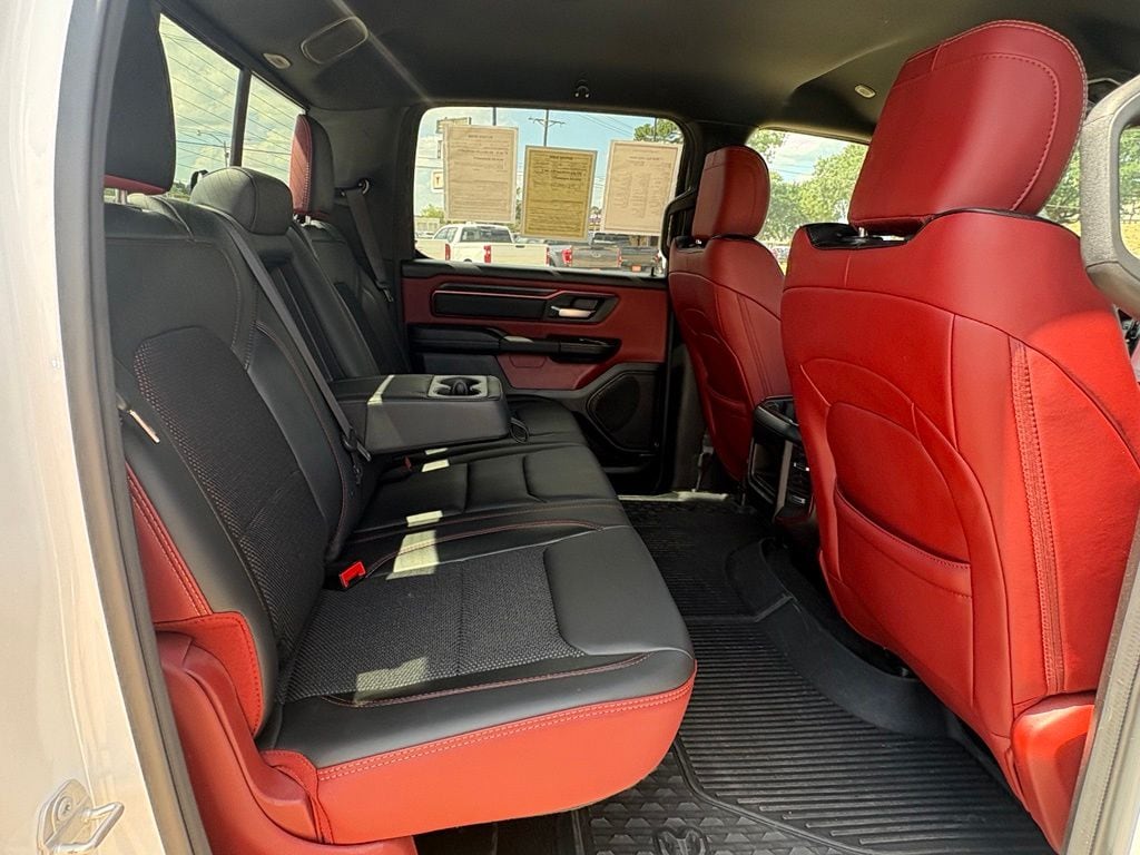 2025 RAM Ram 1500 Pickup Rebel - Photo 16