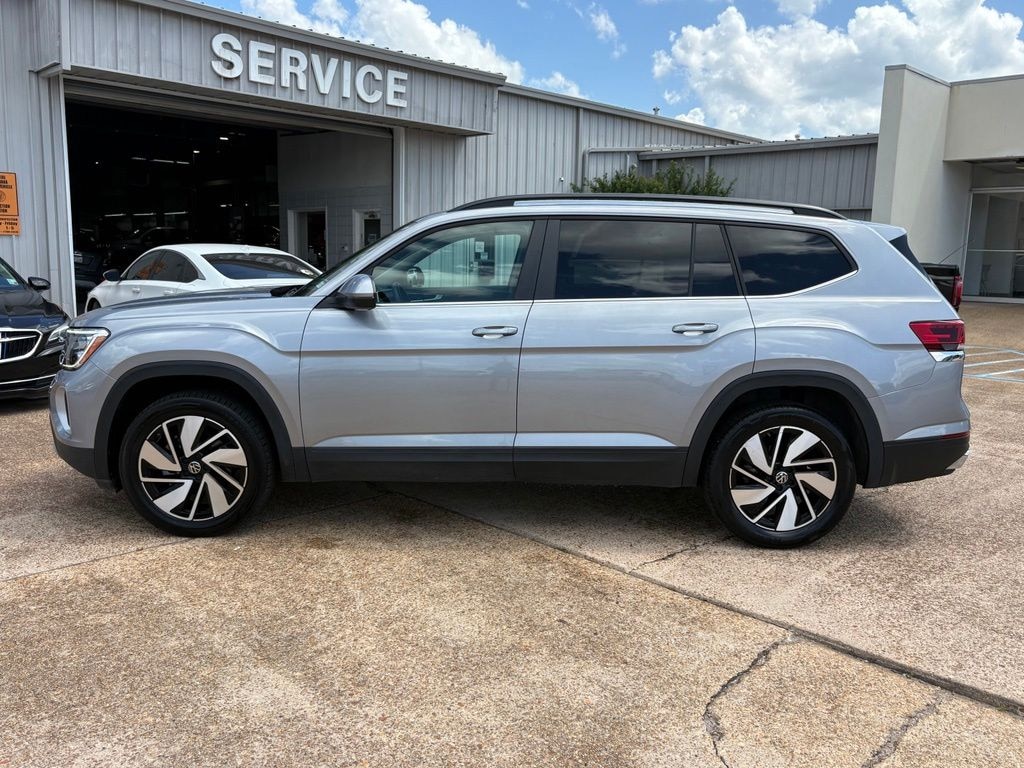 Used 2024 Volkswagen Atlas 2.0T SEL Premium R-Line SUV