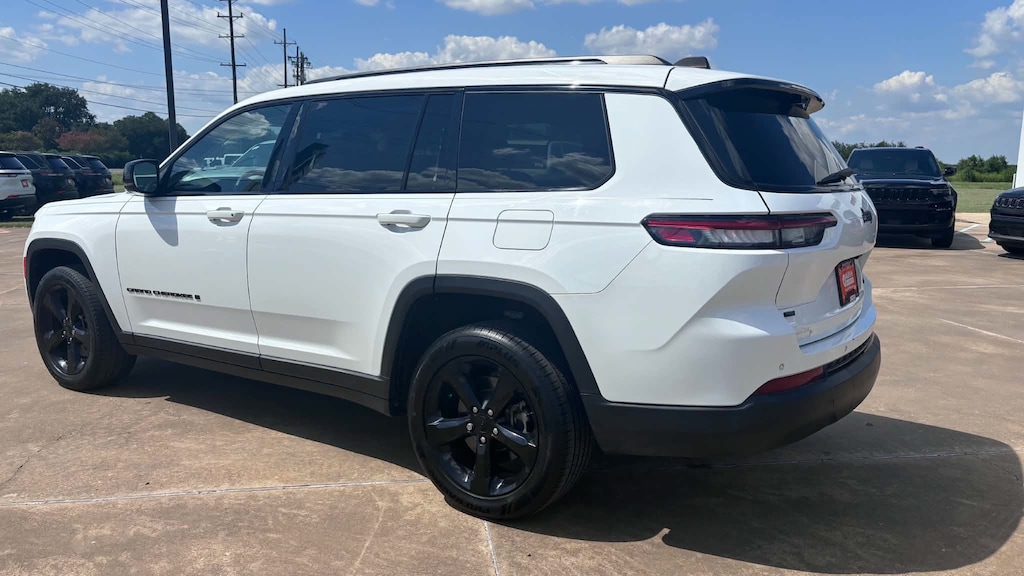 Used 2023 Jeep Grand Cherokee L Limited SUV