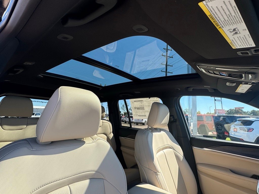 2025 Jeep Grand Cherokee Limited - Photo 19