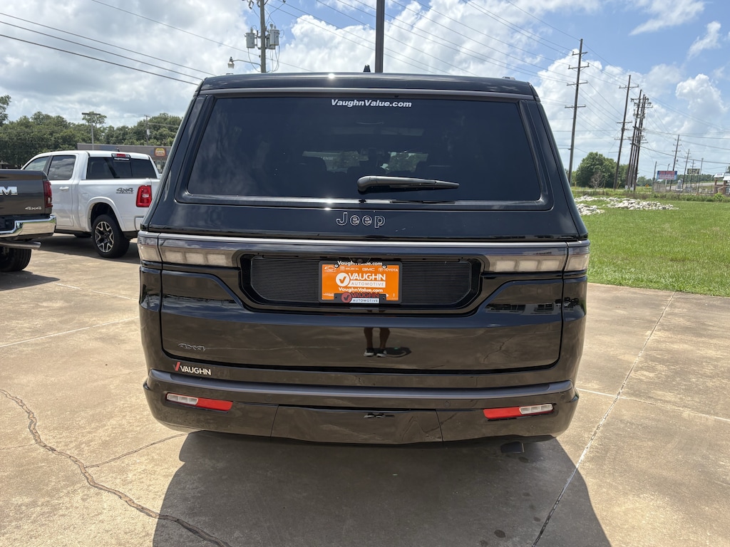 New 2026 Jeep Grand Wagoneer SUMMIT OBSIDIAN 4X4 Sport Utility