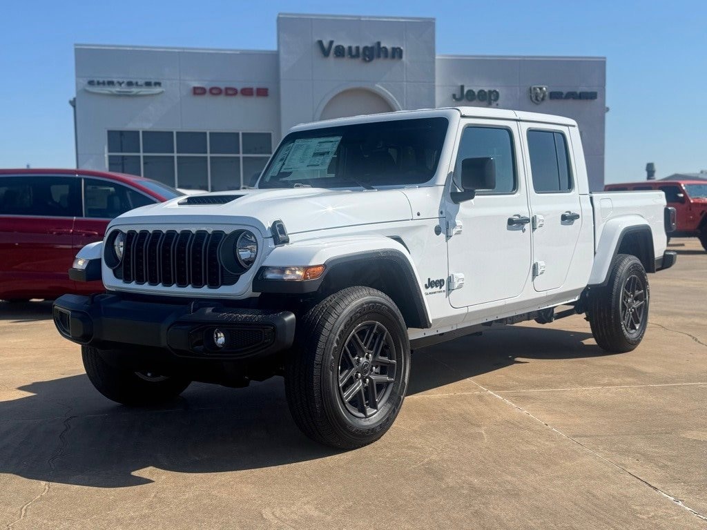 New 2025 Jeep Gladiator SPORT S 4X4 Pickup