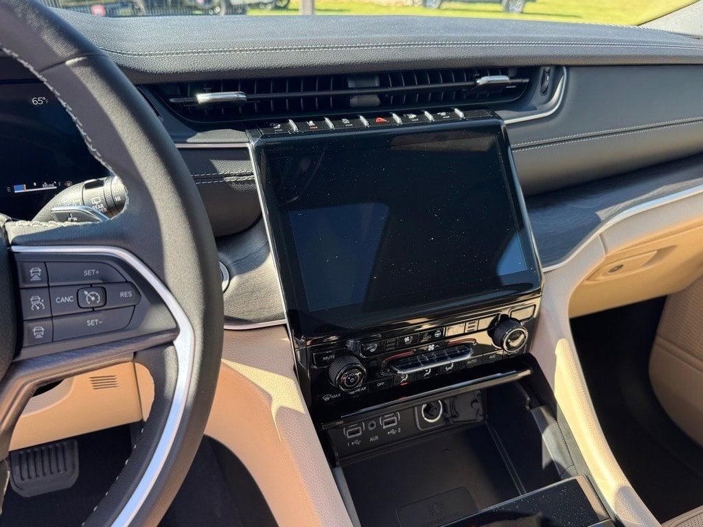 2025 Jeep Grand Cherokee Limited - Photo 12