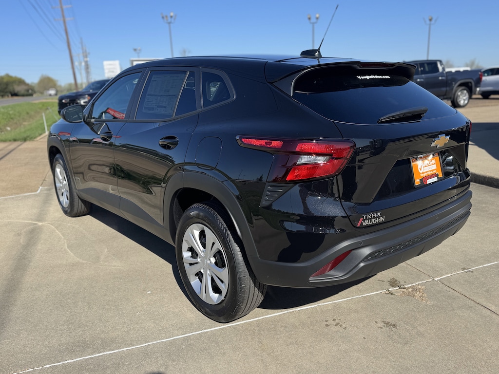 New 2026 Chevrolet Trax LS SUV