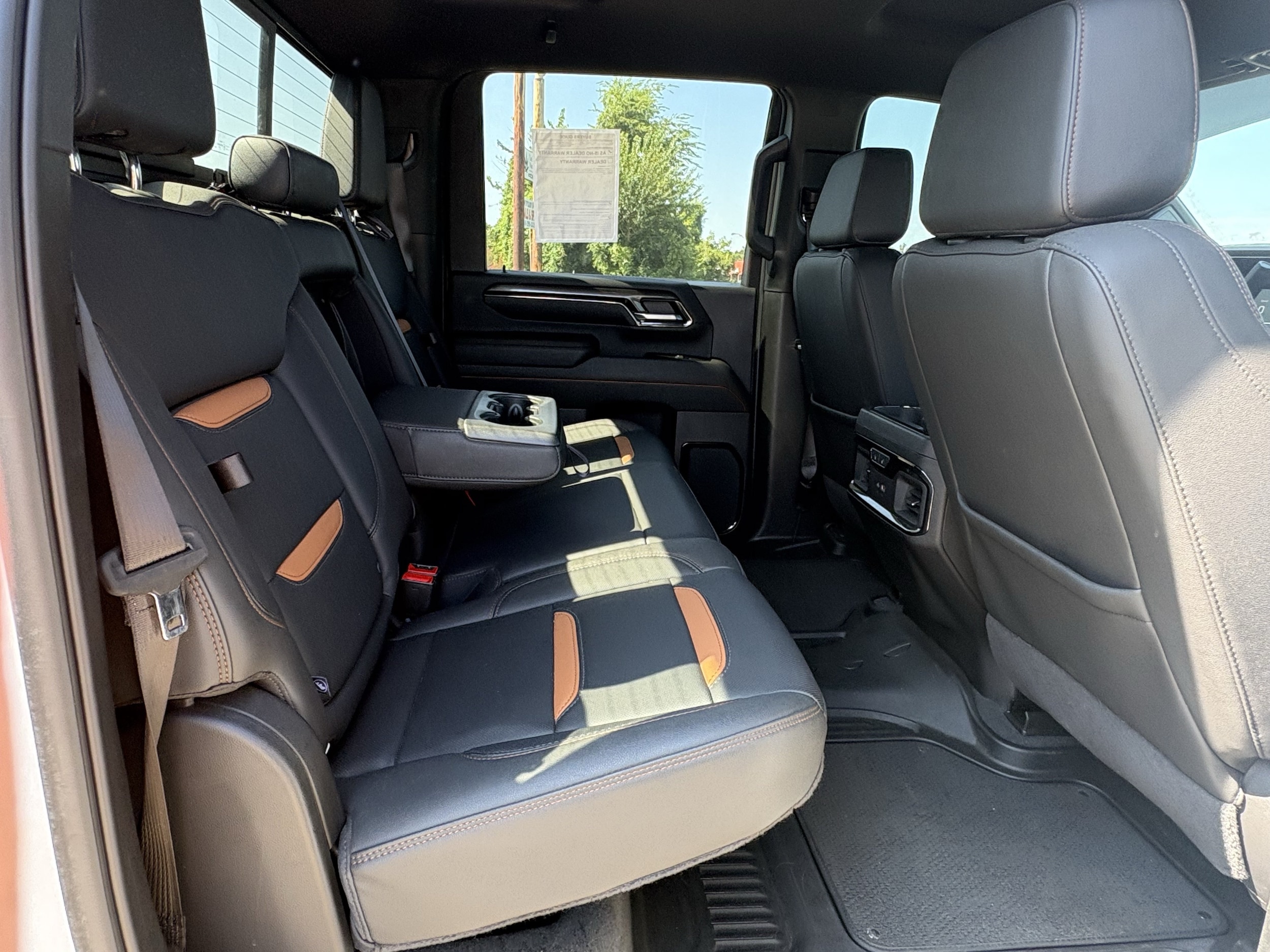 2024 GMC Sierra 2500HD AT4 - Photo 18