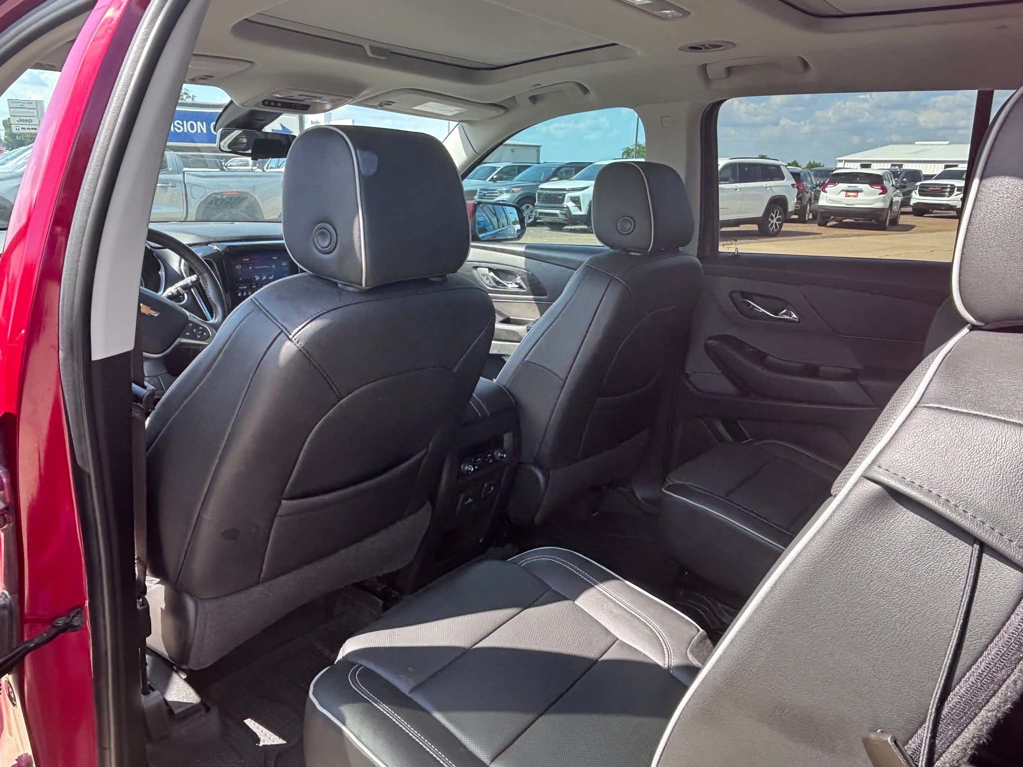 2020 Chevrolet Traverse High Country - Photo 17