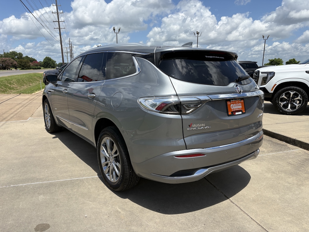 Used 2024 Buick Enclave Avenir SUV
