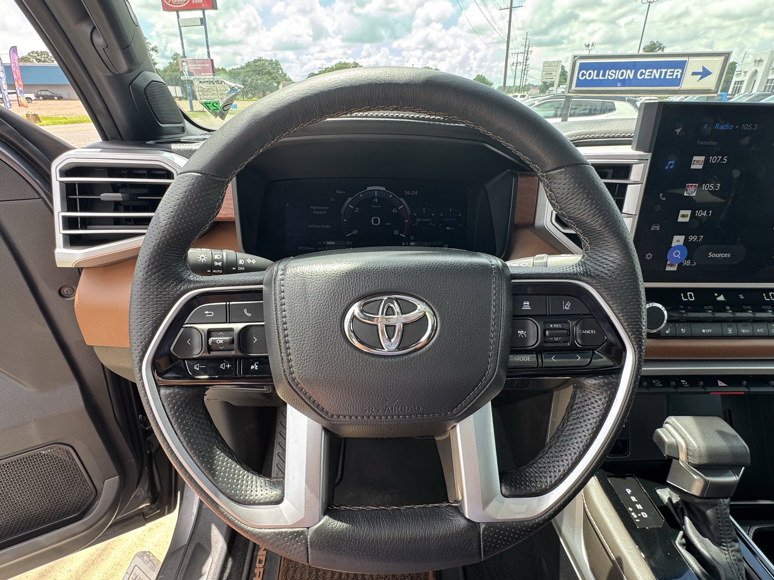 2025 Toyota Tundra 1794 Edition - Photo 12