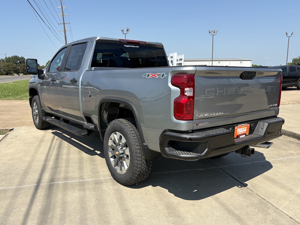 New 2026 Chevrolet Silverado 2500 HD Custom Truck