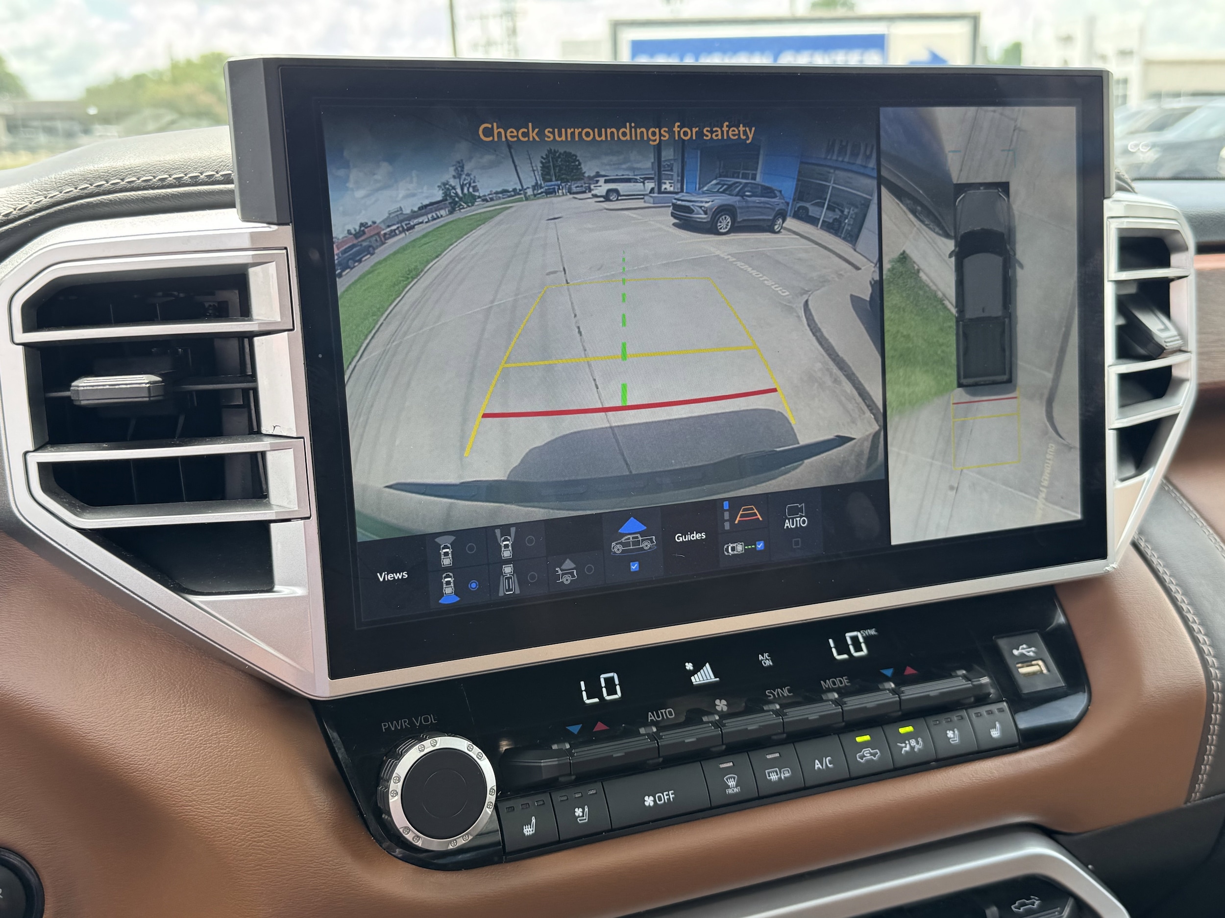 2025 Toyota Tundra 1794 Edition - Photo 15