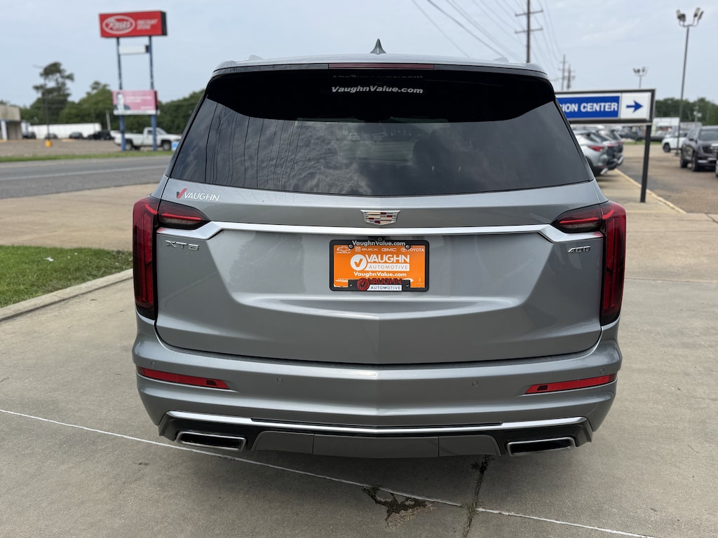 Used 2024 CADILLAC XT6 Premium Luxury SUV