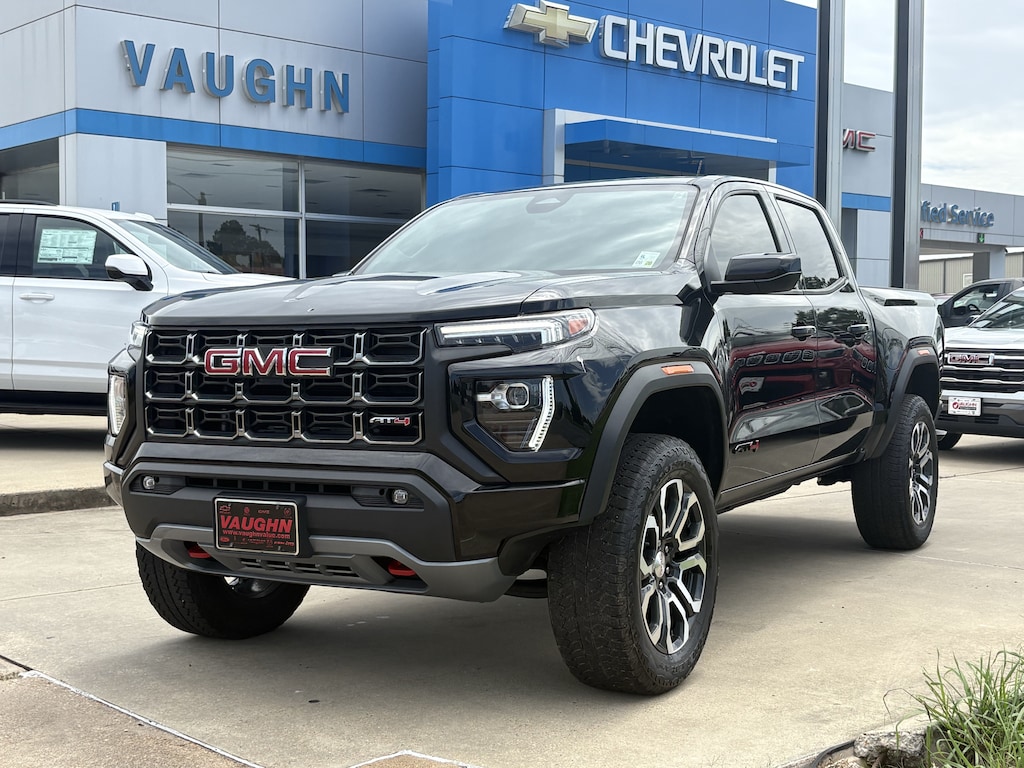 Used 2024 GMC Canyon AT4 Truck Crew Cab