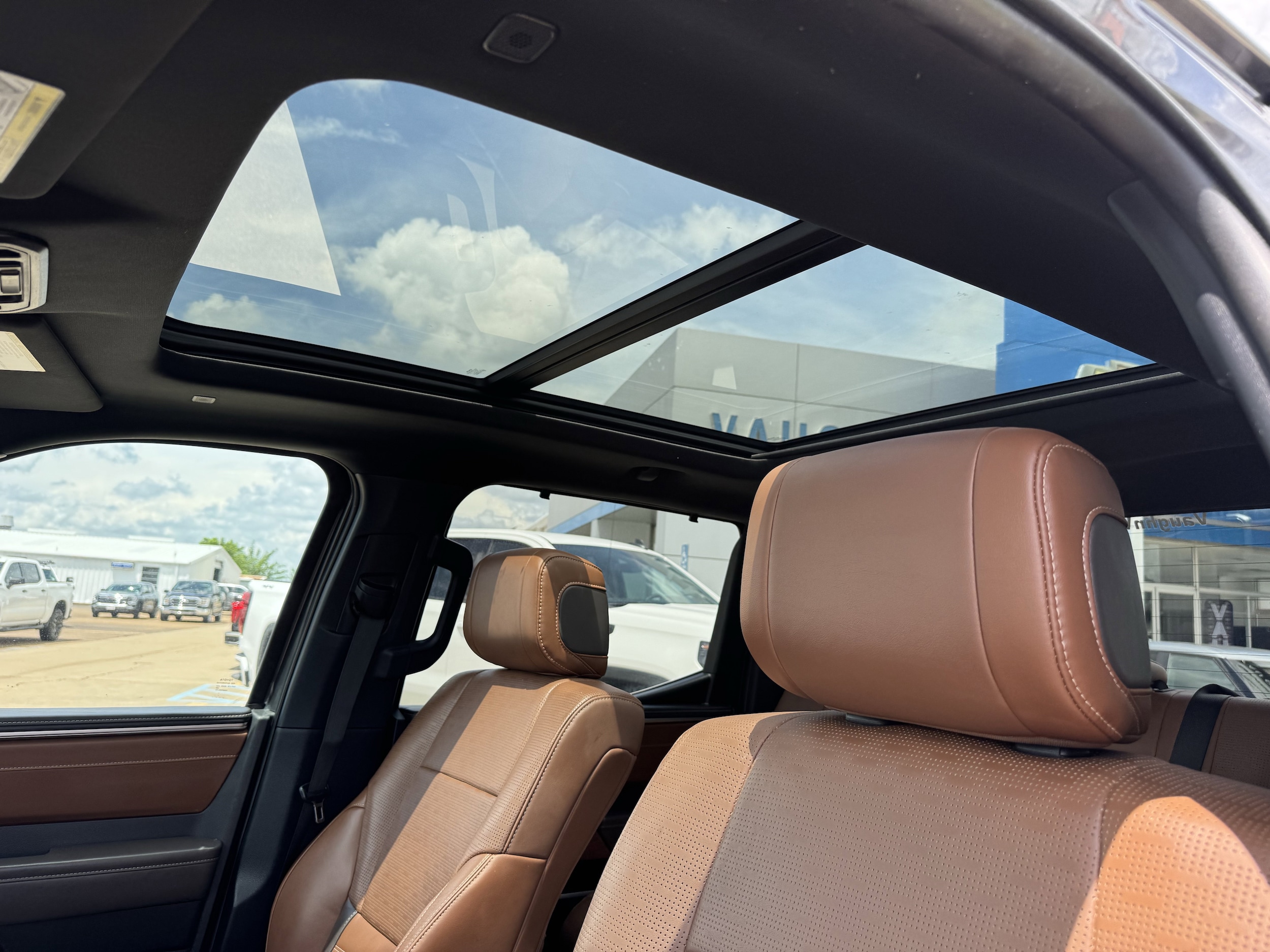 2025 Toyota Tundra 1794 Edition - Photo 11
