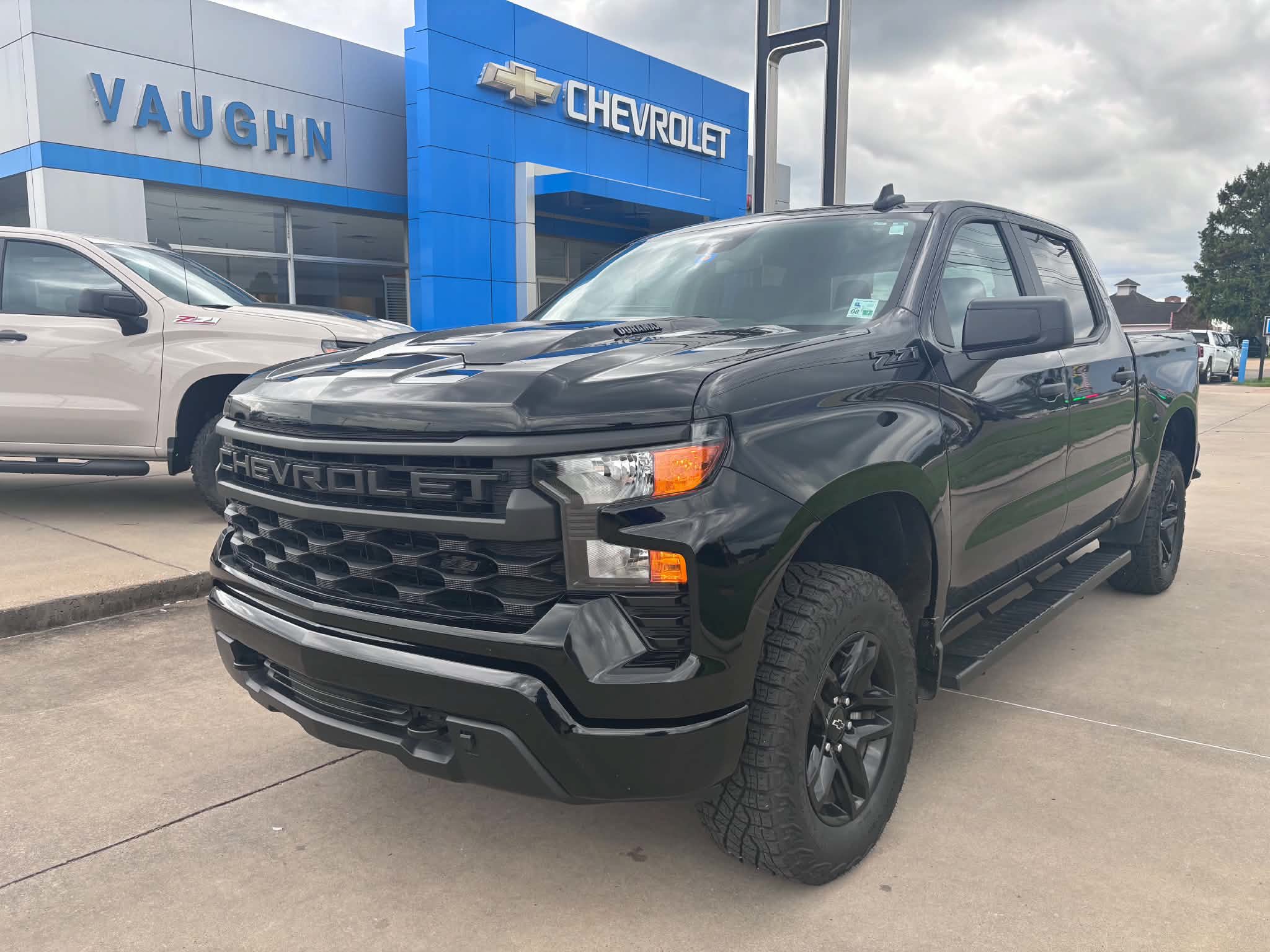 2023 Chevrolet Silverado 1500 Truck Crew Cab 
