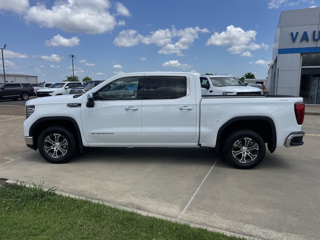 Used 2025 GMC Sierra 1500 SLT Truck Crew Cab