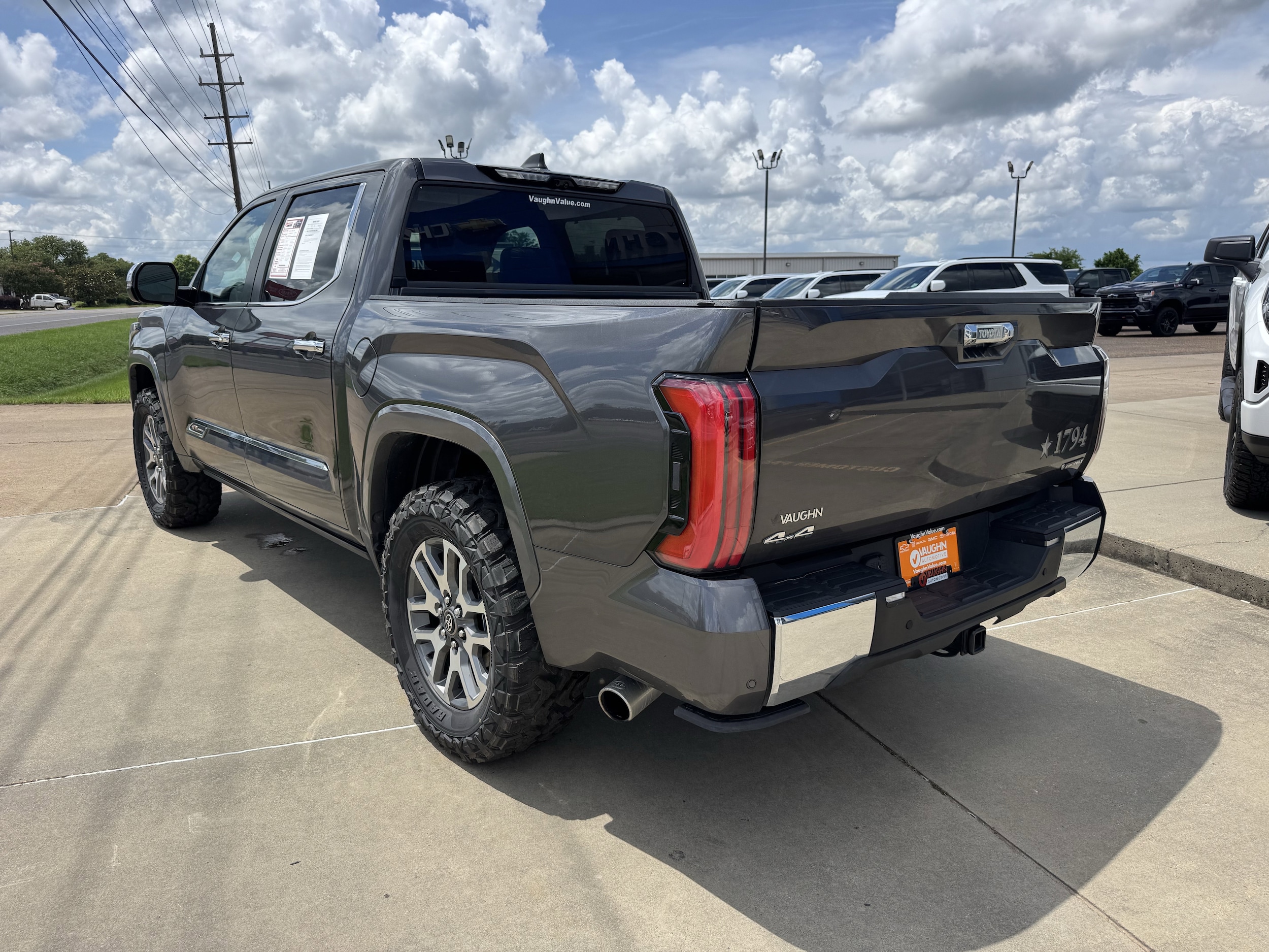 2025 Toyota Tundra 1794 Edition - Photo 3