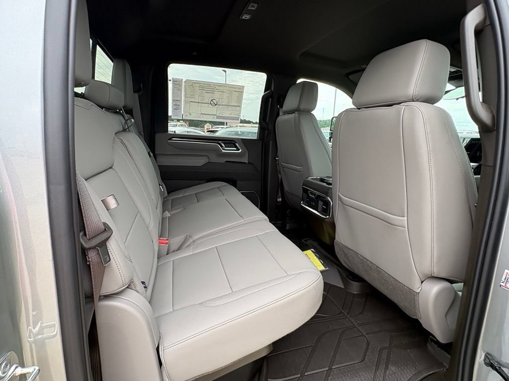 2026 Chevrolet Silverado 3500 HD LTZ - Photo 20