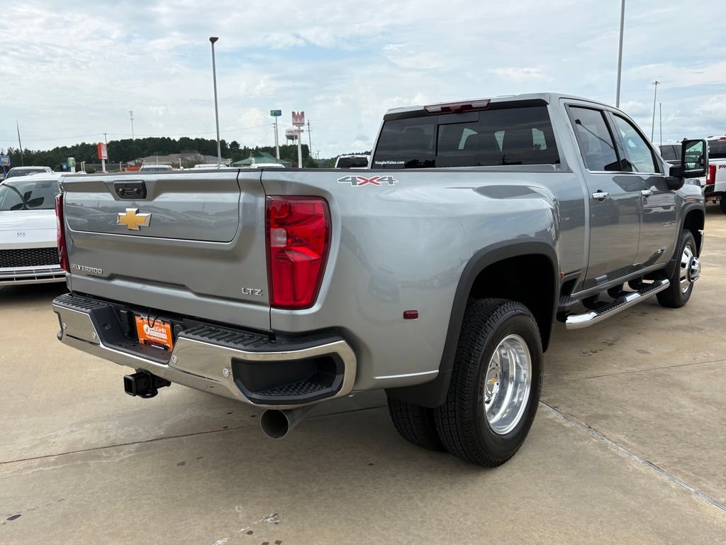 2026 Chevrolet Silverado 3500 HD LTZ - Photo 5