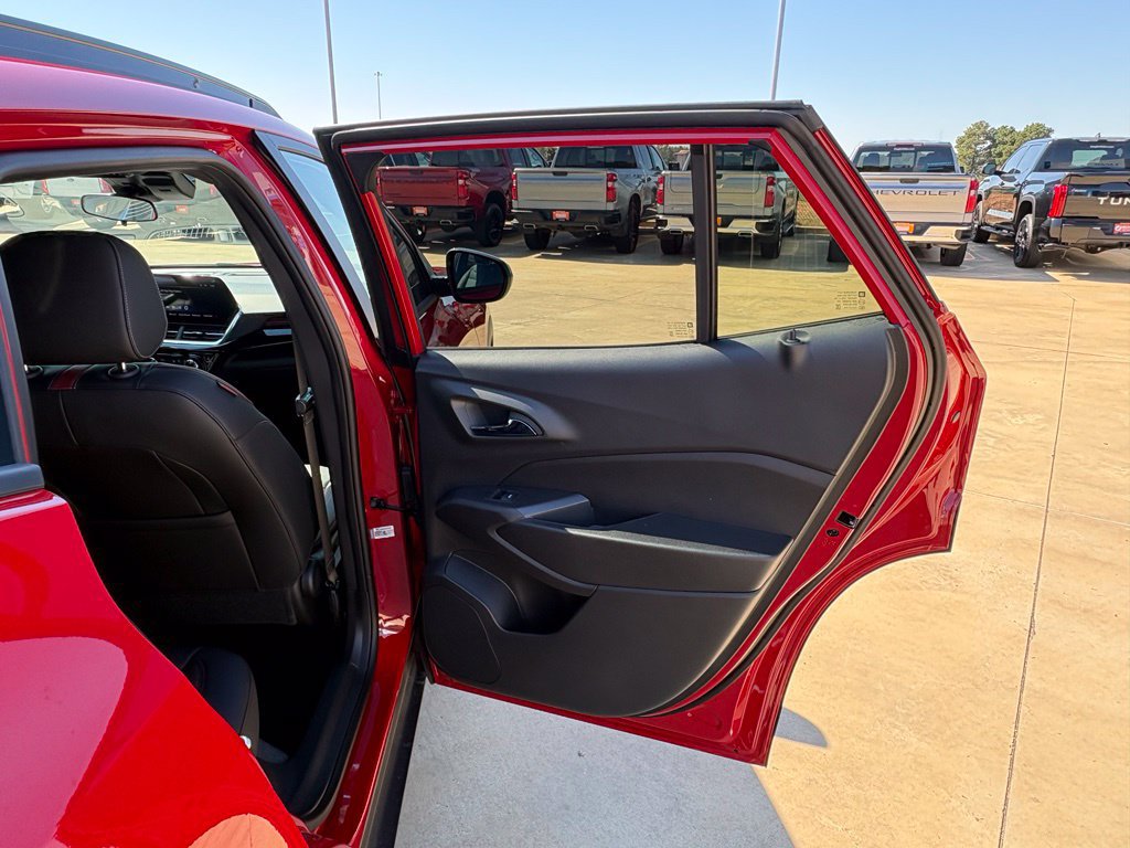 2026 Chevrolet Trax RS - Photo 17