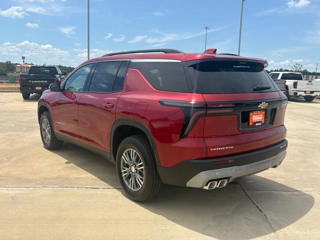 New 2027 Chevrolet Traverse LT SUV