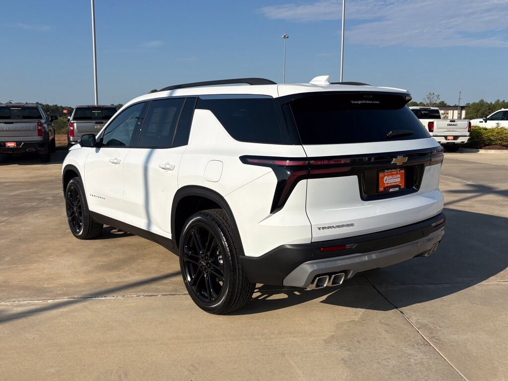 New 2027 Chevrolet Traverse LT SUV