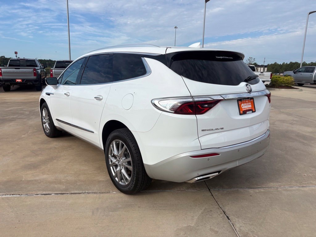Used 2023 Buick Enclave Essence SUV