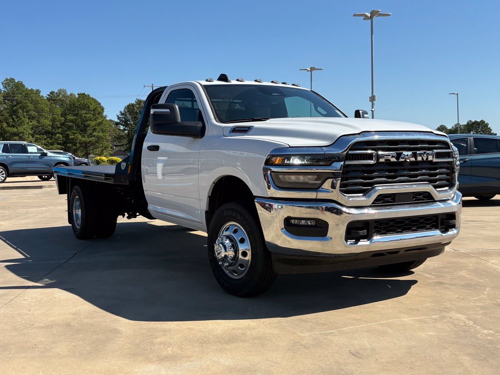 2025 RAM Ram 3500 Chassis Cab Tradesman - Photo 6