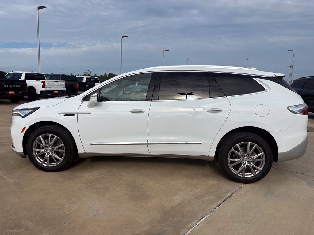 Used 2023 Buick Enclave Essence SUV