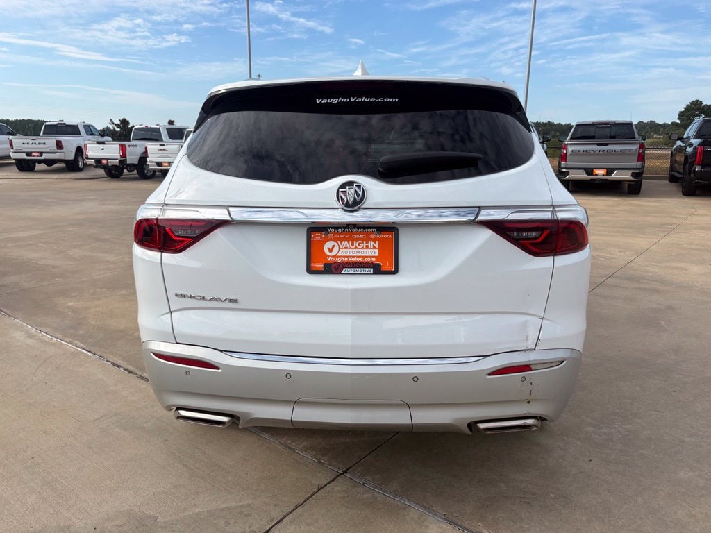 Used 2023 Buick Enclave Essence SUV
