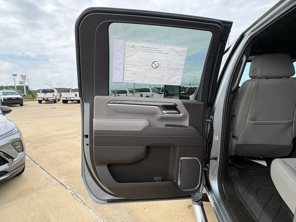 2026 Chevrolet Silverado 3500 HD LTZ - Photo 17