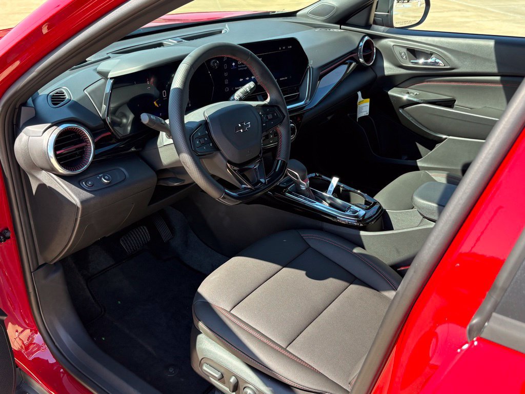 2026 Chevrolet Trax RS - Photo 9