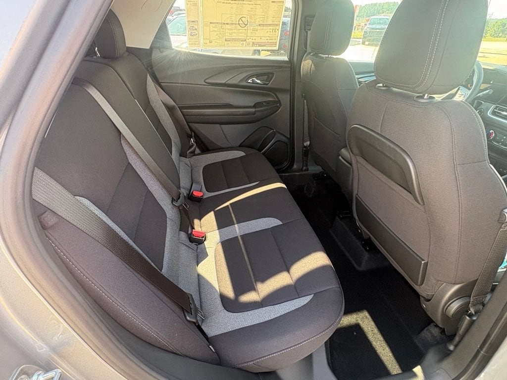 2026 Chevrolet Trailblazer LS - Photo 19