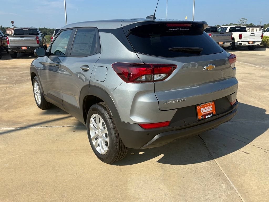 2026 Chevrolet Trailblazer LS - Photo 3