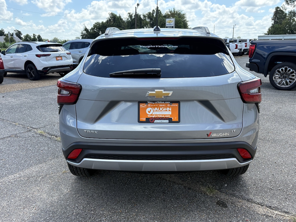 New 2026 Chevrolet Trax LT SUV