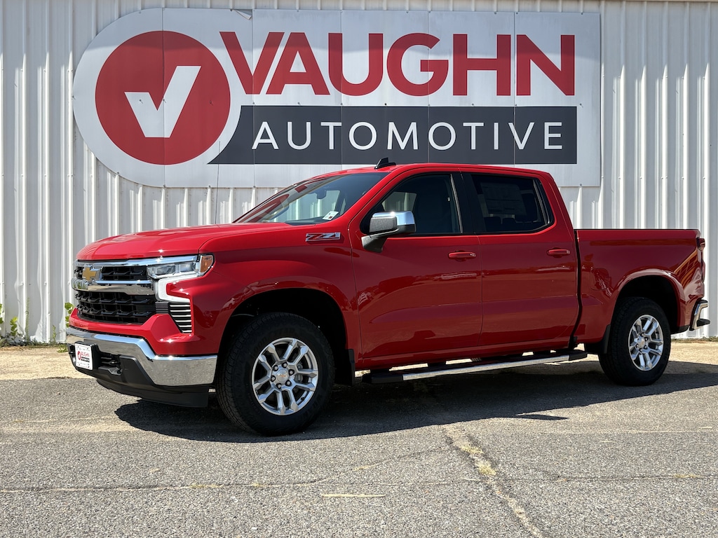New 2026 Chevrolet Silverado 1500 LT w/1LT Truck Crew Cab