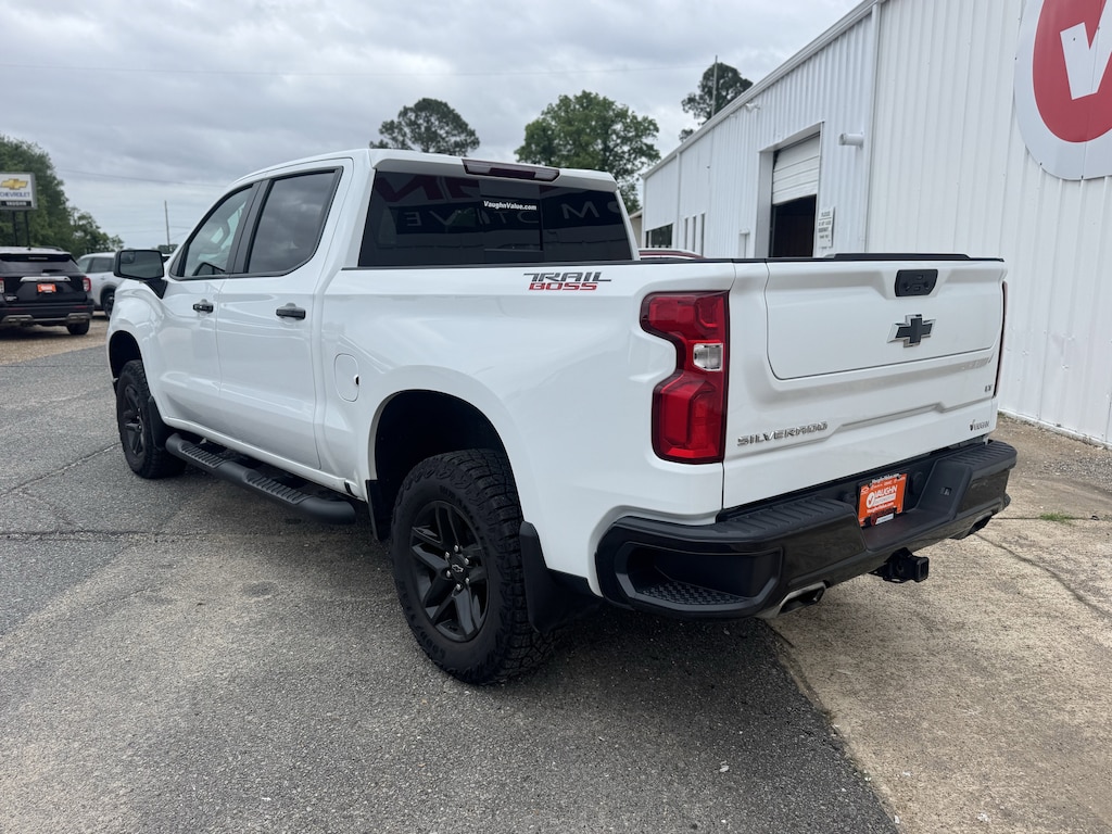 Used 2024 Chevrolet Silverado 1500 LT Trail Boss Truck Crew Cab