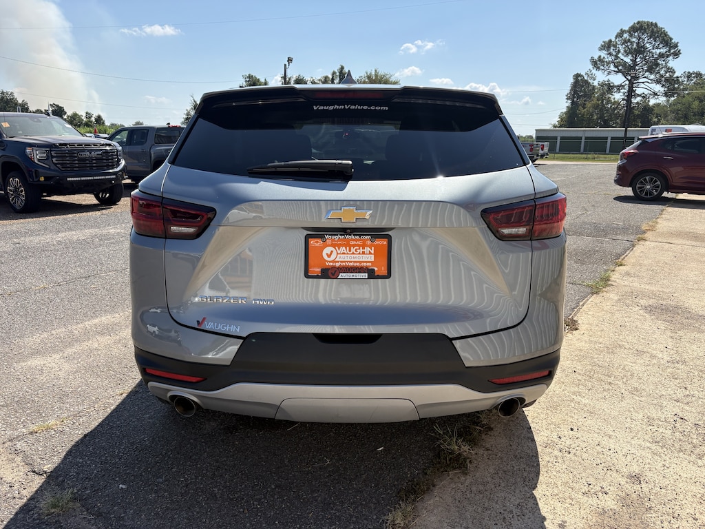 Used 2025 Chevrolet Blazer LT w/2LT SUV